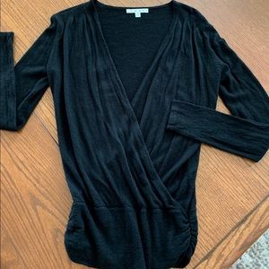 CAbi V-neck Wide Waist Pullover Sweater